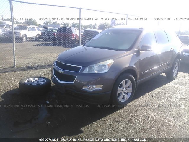 1GNER23D79S176820 - 2009 CHEVROLET TRAVERSE LT BROWN photo 2