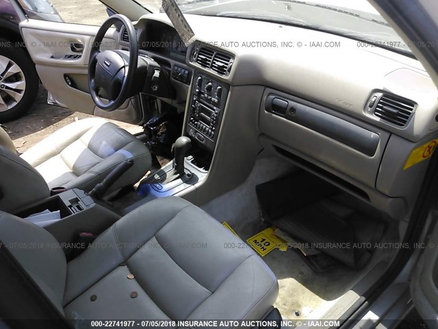 YV1LS55A4X1599098 - 1999 VOLVO S70 SILVER photo 5