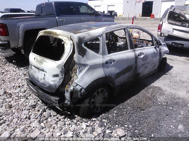 3N1CE2CP8GL381406 - 2016 NISSAN VERSA NOTE S/S PLUS/SV/SL/SR BLACK photo 4