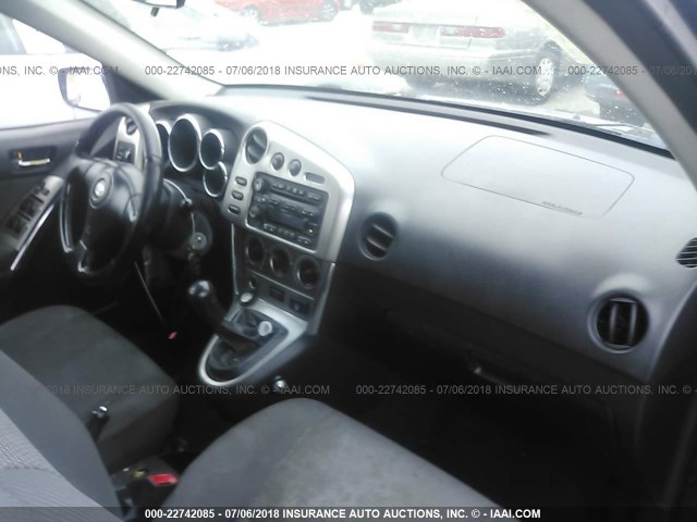 2T1KR32E63C031448 - 2003 TOYOTA COROLLA MATRIX XR BLUE photo 5
