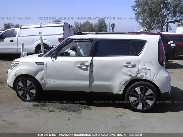 KNDJX3A52G7242754 - 2016 KIA SOUL ! WHITE photo 6