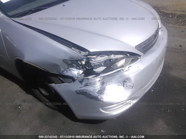 4T1BE32K13U713265 - 2003 TOYOTA CAMRY LE/XLE/SE Boz foto 6