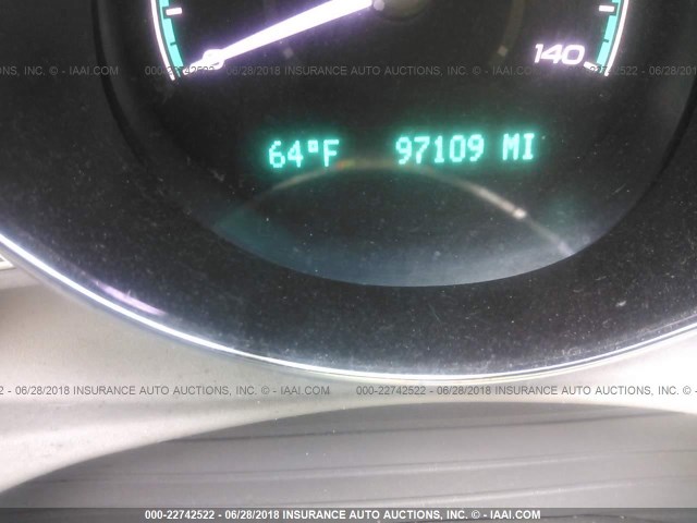 1G1ZC5EB8AF255976 - 2010 CHEVROLET MALIBU 1LT SILVER photo 7