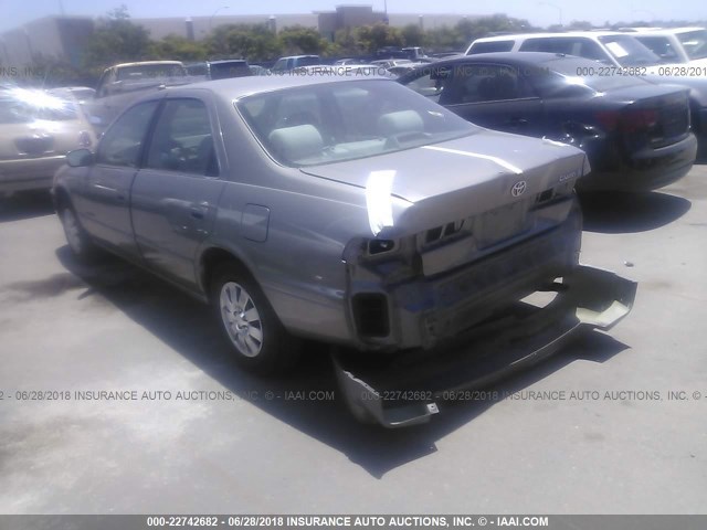 4T1BG22K3XU446463 - 1999 TOYOTA CAMRY CE/LE/XLE 灰色 照片 3