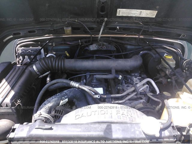 1J4FA59S8YP701245 - 2000 JEEP WRANGLER / TJ SAHARA GREEN photo 10