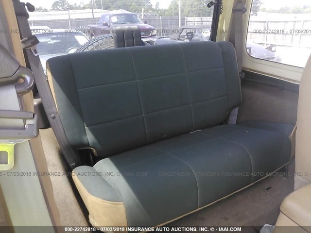 1J4FA59S8YP701245 - 2000 JEEP WRANGLER / TJ SAHARA GREEN photo 8