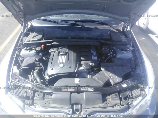 WBADW7C55BE726455 - 2011 BMW 328 I SULEV GRAY photo 10