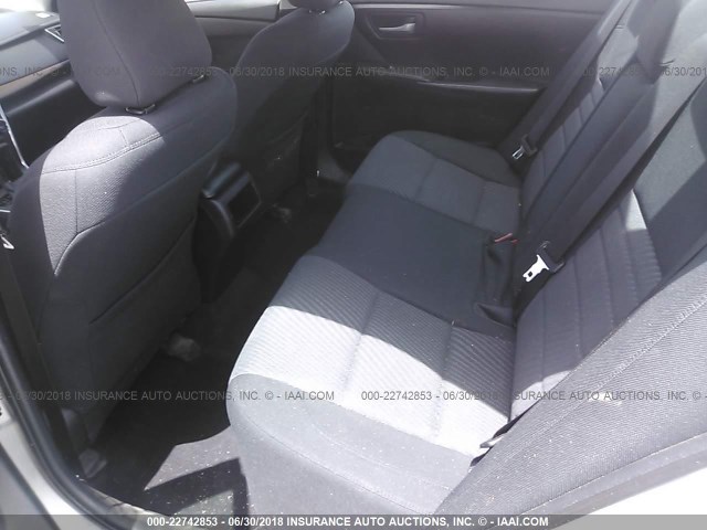 4T4BF1FK5GR574040 - 2016 TOYOTA CAMRY LE/XLE/SE/XSE SILVER photo 8