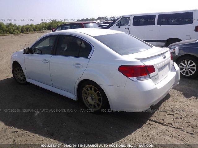 4S3BMCB66C3031028 - 2012 SUBARU LEGACY 2.5I PREMIUM WHITE photo 3