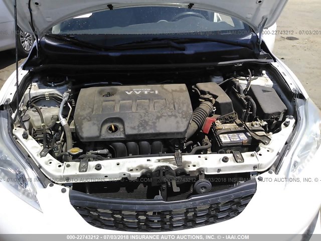 2T1KU4EE8AC299074 - 2010 TOYOTA COROLLA MATRIX  WHITE photo 10