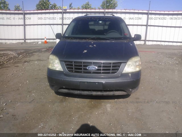 2FMZA51655BA20363 - 2005 FORD FREESTAR SE GRAY photo 6