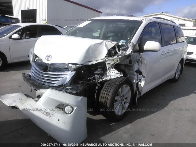 5TDYK3DC5BS149801 - 2011 TOYOTA SIENNA XLE/LIMITED WHITE photo 2