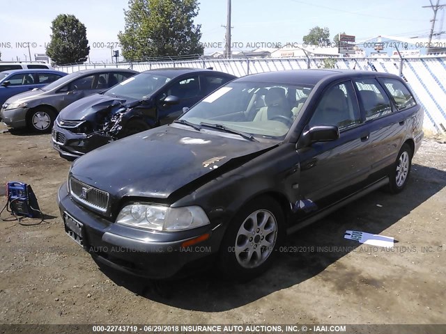 YV1VW29582F803759 - 2002 VOLVO V40 1.9T BLACK photo 2