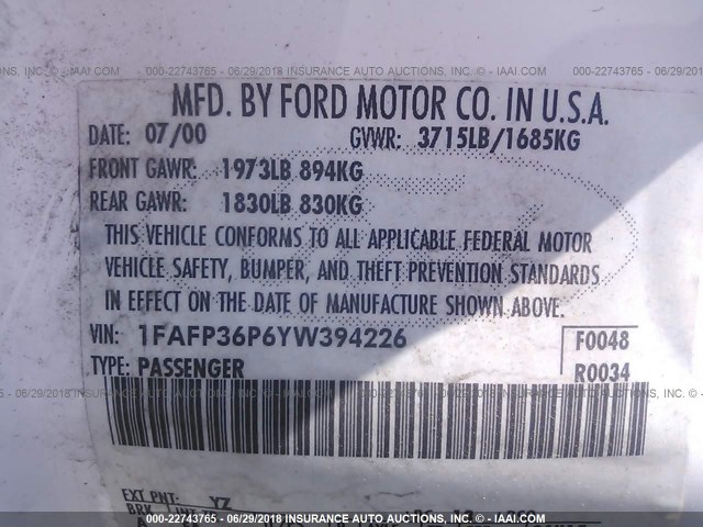 1FAFP36P6YW394226 - 2000 FORD FOCUS SE/SE COMFORT WHITE photo 9