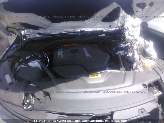WBA7J2C33HG497834 - 2017 BMW 740 XE WHITE photo 10
