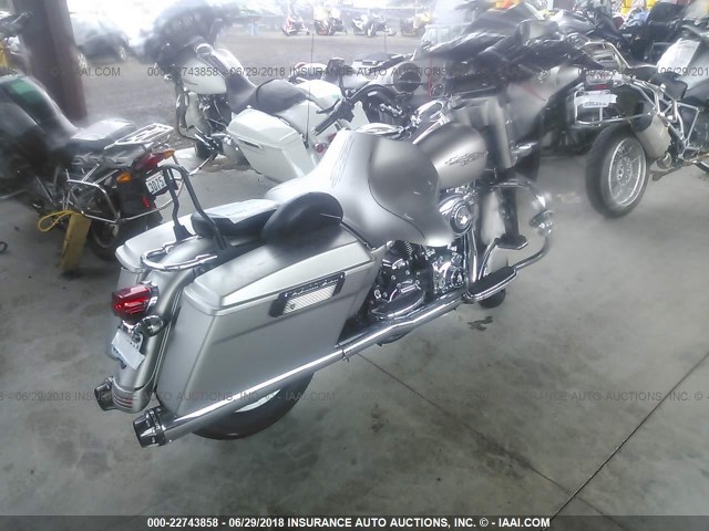 1HD1KB4148Y676945 - 2008 HARLEY-DAVIDSON FLHX SILVER photo 4