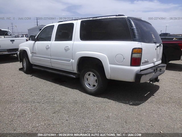 3GKEC16Z15G237192 - 2005 GMC YUKON XL C1500 WHITE photo 3