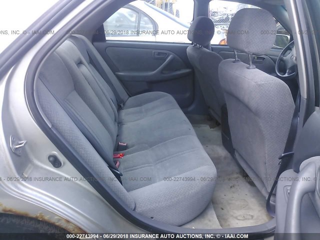 4T1BG22KX1U096546 - 2001 TOYOTA CAMRY CE/LE/XLE ვერცხლისფერი ფოტო 8