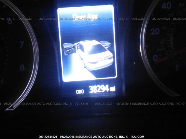 4T1BF1FK0GU205130 - 2016 TOYOTA CAMRY LE/XLE/SE/XSE GRAY photo 7