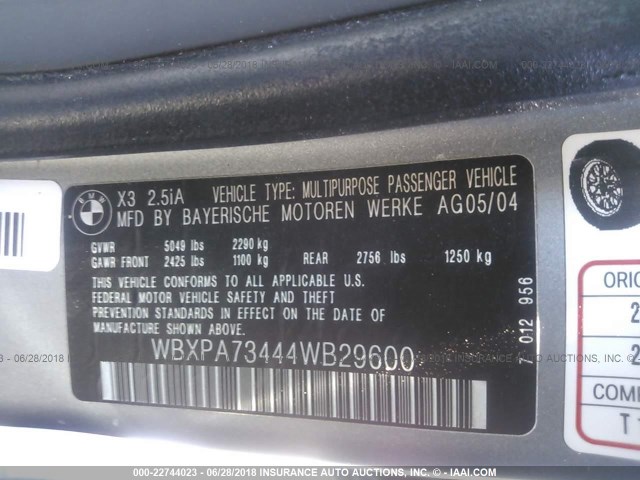 WBXPA73444WB29600 - 2004 BMW X3 2.5I GRAY photo 9