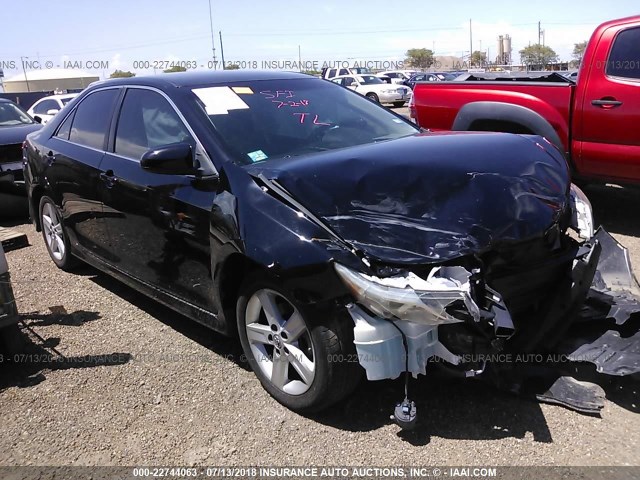 4T1BF1FKXEU747705 - 2014 TOYOTA CAMRY L/SE/LE/XLE 黑色 照片 1