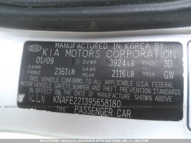 KNAFE221395658180 - 2009 KIA SPECTRA EX/LX/SX SILVER photo 9