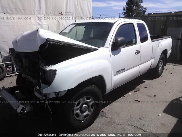 5TETX4CN2AZ699902 - 2010 TOYOTA TACOMA ACCESS CAB Weiß Foto 2