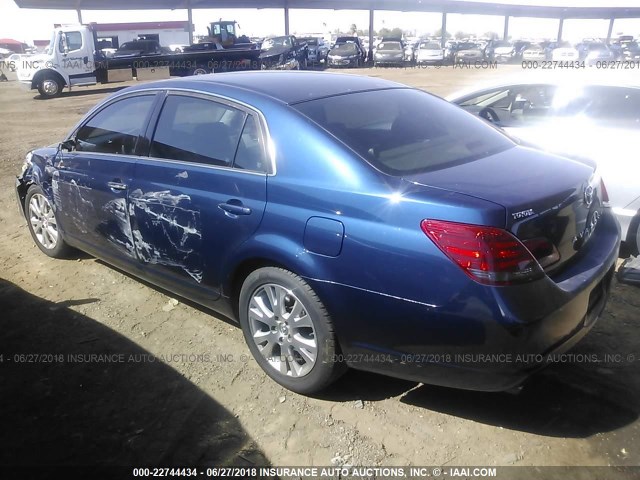 4T1BK36BX8U300187 - 2008 TOYOTA AVALON XL/XLS/TOURING/LIMITED Dark Blue photo 3