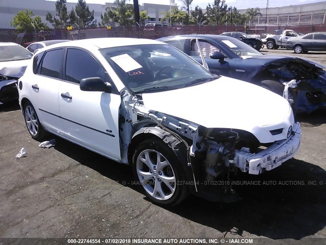 JM1BK344381866153 - 2008 MAZDA 3 HATCHBACK WHITE photo 1