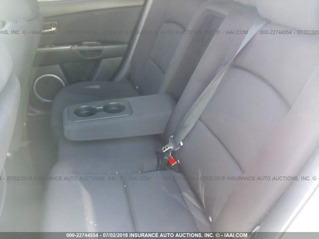 JM1BK344381866153 - 2008 MAZDA 3 HATCHBACK WHITE photo 8