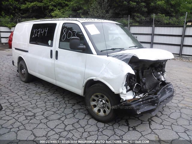 1GCUGADX9A1160979 - 2010 CHEVROLET EXPRESS G1500  WHITE photo 1