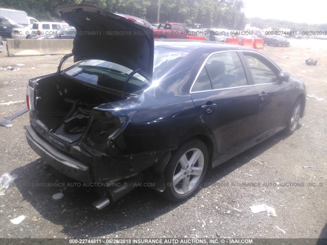 4T1BF1FK8EU404620 - 2014 TOYOTA CAMRY L/SE/LE/XLE 黑色 照片 4