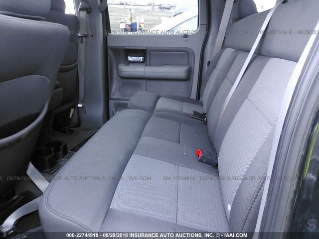 1FTRW12W95KF09836 - 2005 FORD F150 SUPERCREW 黑色 照片 8