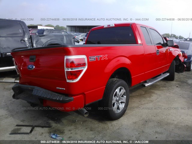 1FTFX1CF0DFB29788 - 2013 FORD F150 SUPER CAB RED photo 4