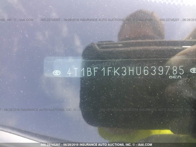 4T1BF1FK3HU639785 - 2017 TOYOTA CAMRY LE/XLE/SE/XSE 银色 照片 9