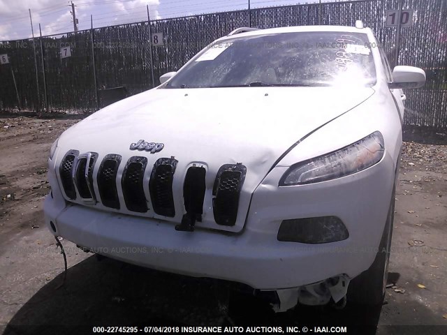 1C4PJLCB9EW188497 - 2014 JEEP CHEROKEE LATITUDE WHITE photo 6