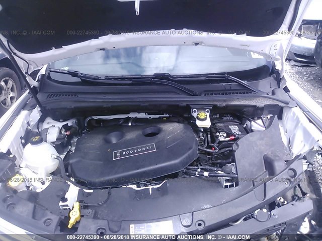 5LMCJ2D9XHUL15318 - 2017 LINCOLN MKC SELECT WHITE photo 10