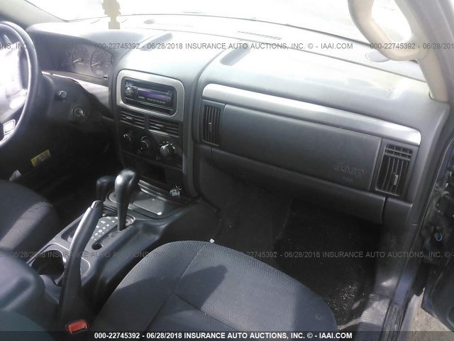 1J4GW48S14C305810 - 2004 JEEP GRAND CHEROKEE LAREDO/COLUMBIA/FREEDOM 深蓝色 照片 5