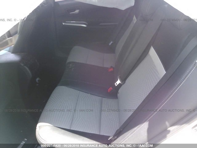 4T1BF1FK2CU581306 - 2012 TOYOTA CAMRY SE/LE/XLE 白色 照片 8