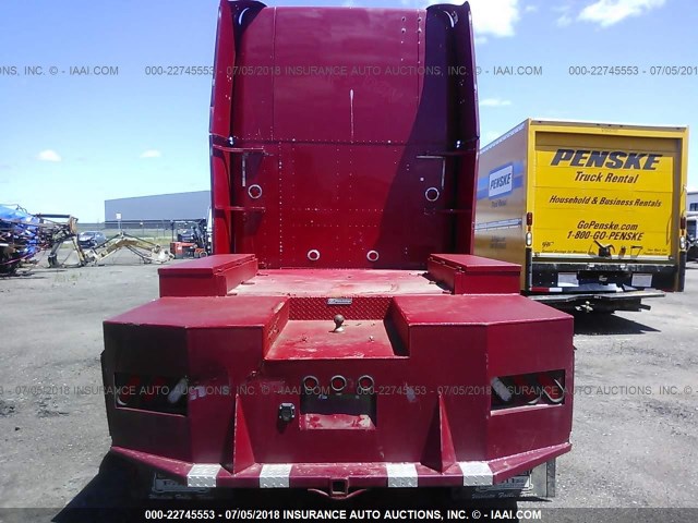 1FUPCSZB7YLF05478 - 2000 FREIGHTLINER CONVENTIONAL FLD120 RED photo 8
