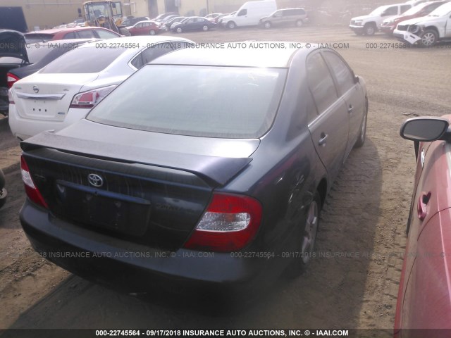 JTDBE32K530151981 - 2003 TOYOTA CAMRY LE/XLE Dark Blue photo 4