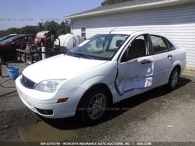 1FAFP34N27W279476 - 2007 FORD FOCUS ZX4/S/SE/SES 白色 照片 2
