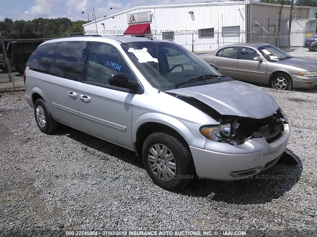 2A4GP44R56R905546 - 2006 CHRYSLER TOWN & COUNTRY LX SILVER photo 1