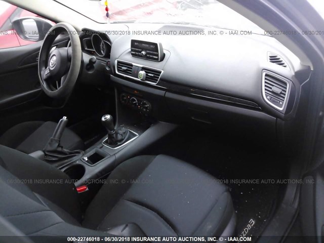 JM1BM1T70E1194980 - 2014 MAZDA 3 SV GRAY photo 5