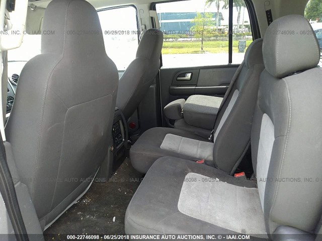 1FMRU15WX3LB72596 - 2003 FORD EXPEDITION XLT SILVER photo 8