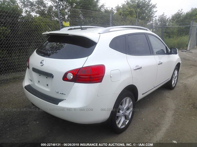 JN8AS5MV2DW145226 - 2013 NISSAN ROGUE S/SV WHITE photo 4