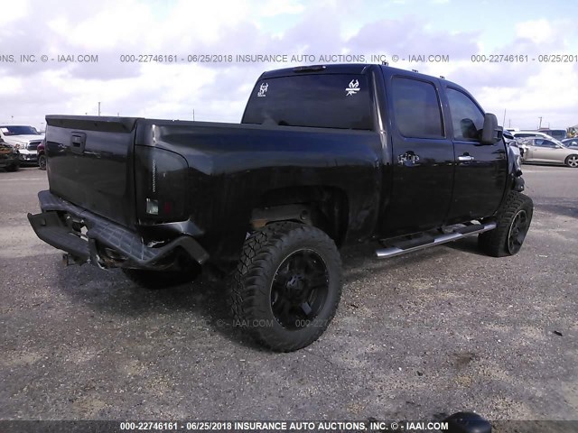 3GCPCSE03DG126896 - 2013 CHEVROLET SILVERADO C1500 LT Schwarz Foto 4