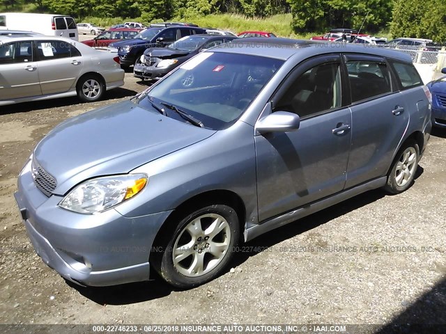 2T1LR30E25C490910 - 2005 TOYOTA COROLLA MATRIX XR BLUE photo 2