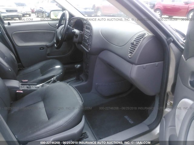 YS3DF58K012040516 - 2001 SAAB 9-3 SE GRAY photo 5