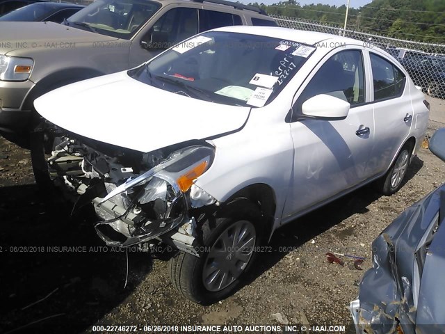 3N1CN7AP0JL806494 - 2018 NISSAN VERSA S/S PLUS/SV/SL WHITE photo 2